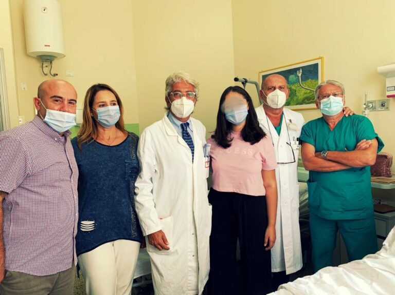 Policlinico di Bari, raro intervento di protesi d’anca su una 14enne