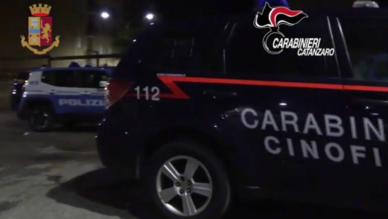 Operazione antidroga a Catanzaro con 21 arresti
