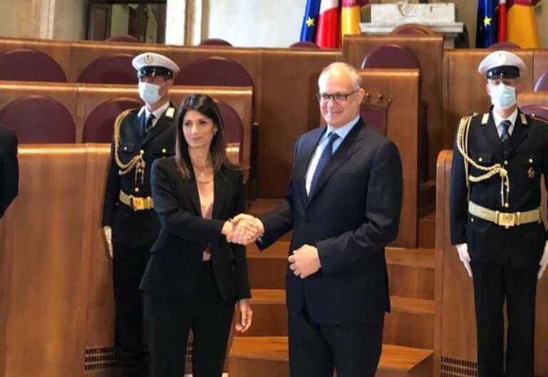 Gualtieri si insedia in Campidoglio “Inizia una fase appassionante”