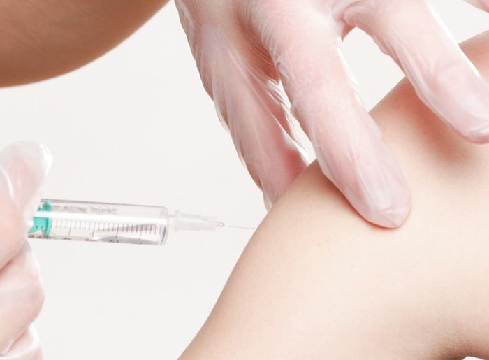 Policlinico Bari, 0,38% immunizzati Covid finiti in rianimazione