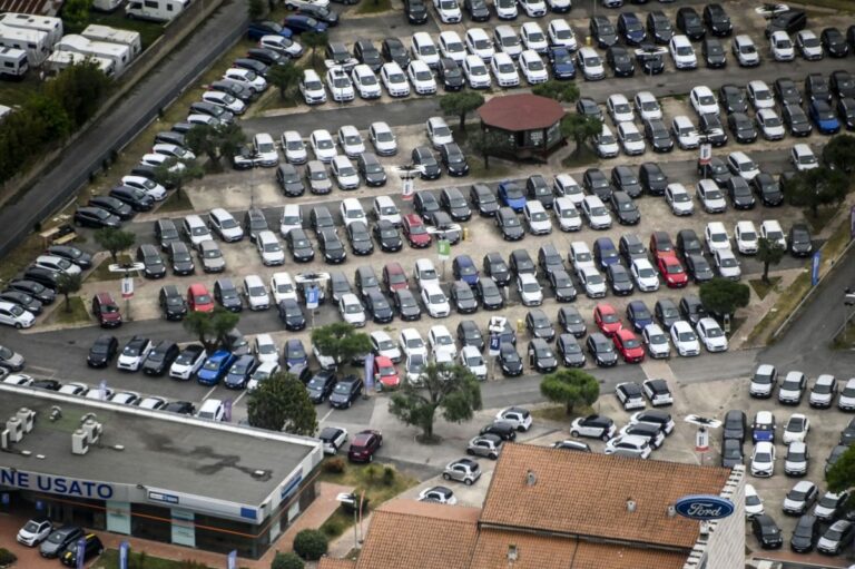Filiera Auto “Prorogare scadenze per credito d’imposta beni strumentali”
