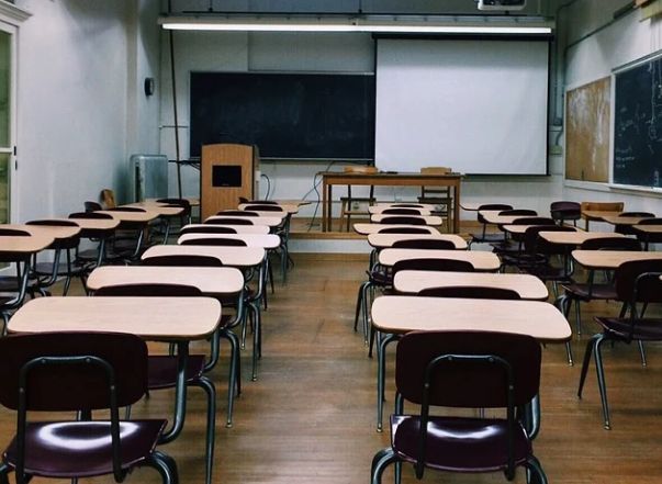 Nelle scuole sarde arrivano i tamponi “fai da te”