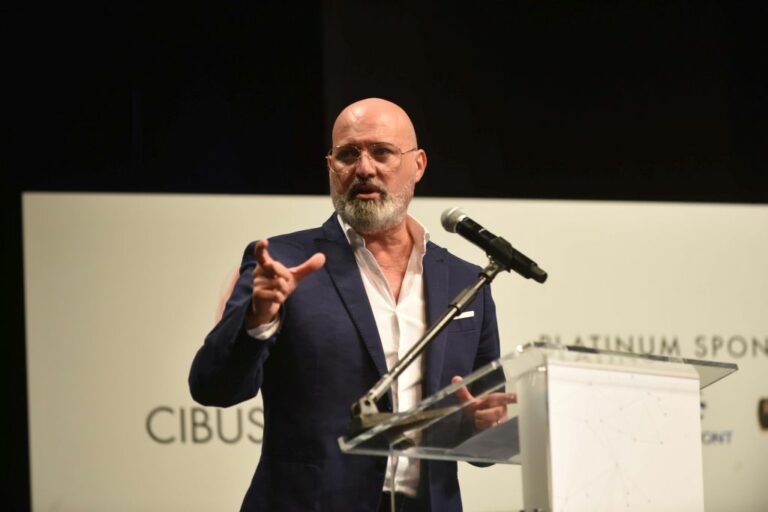 Vaccino, Bonaccini “In Emilia Romagna ciclo completo all’86%”