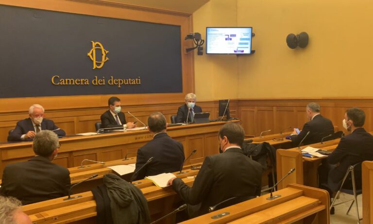 Sanità, 4 proposte per cogliere le opportunità della digitalizzazione
