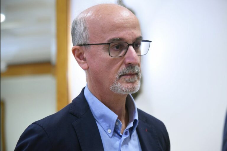 Puglia, Lopalco si dimette da assessore alla Sanità