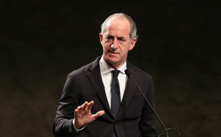 Zaia “Imporre il lockdown ai non vaccinati sarebbe un errore”