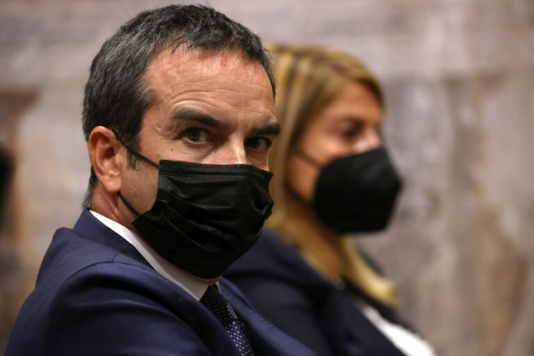 Occhiuto “Con la zona arancione restrizioni solo per i non vaccinati”