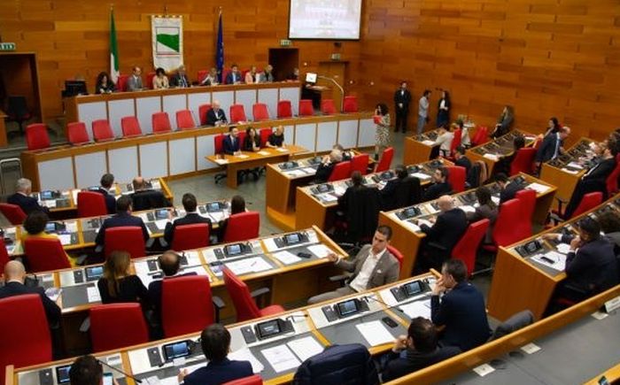 Via libera alla variazione di bilancio in Emilia Romagna