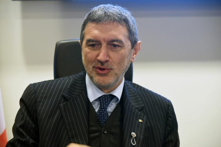 Automotive, la Regione Abruzzo scrive a Draghi e Giorgetti per maggiori incentivi