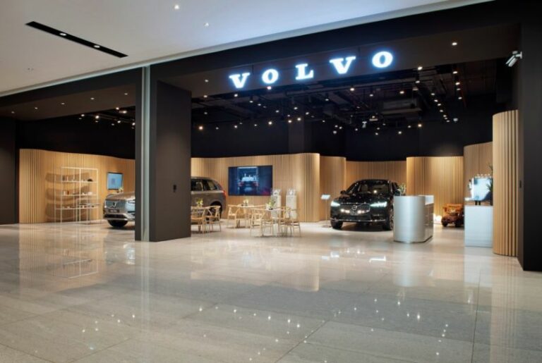 Volvo Cars espande la presenza in Medio Oriente