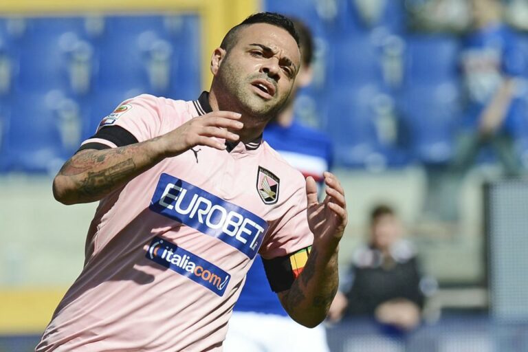 Estorsione, condanna definitiva per l’ex bomber del Palermo Miccoli