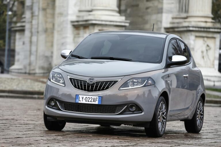 Lancia Ypsilon, serie speciale Alberta Ferretti