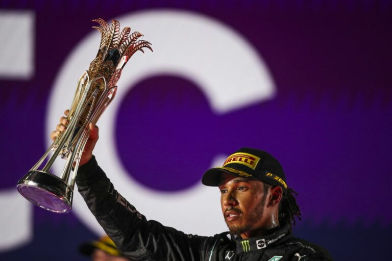 Hamilton vince in Arabia Saudita, Hard C2 la mescola chiave della gara