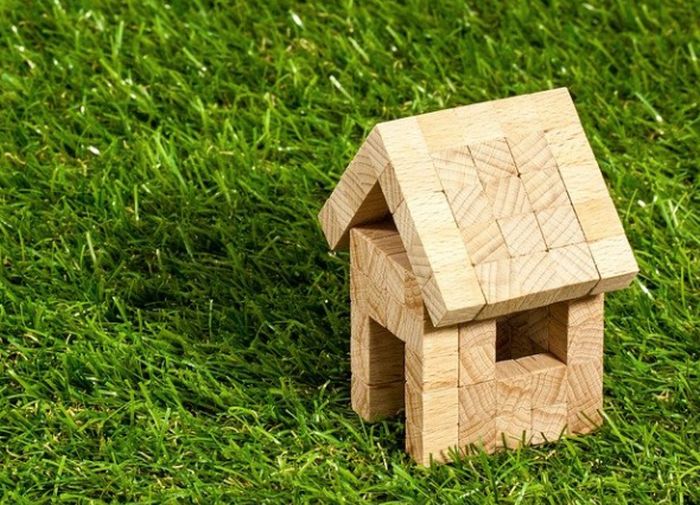 Covid, arretra il mercato immobiliare in Toscana