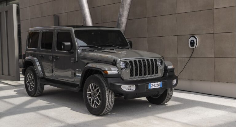 Jeep Wrangler 4xe model year 2022, più ecologica e tecnologica