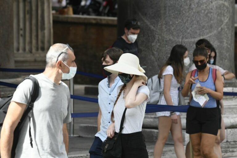Covid, Malta imposes mandatory mask in public places