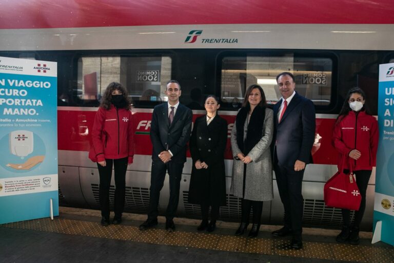 Amuchina Xgerm a bordo di Frecce e Intercity