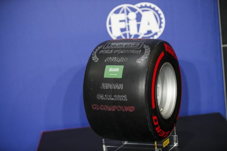 Test Abu Dhabi, Isola “Soddisfatti per rendimento nuovi pneumatici”