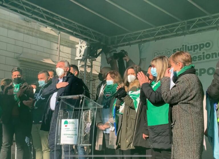 Cisl in piazza, Sbarra “Rottura profonda con Cgil e Uil, fare chiarezza”