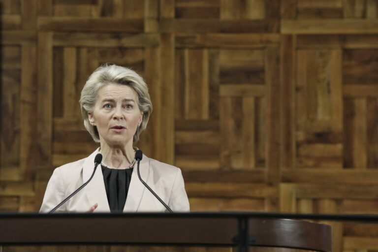 Von der Leyen “L’economia italiana cresce più in fretta che mai”