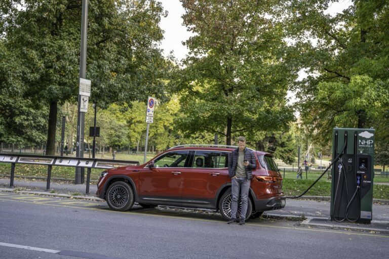Mercedes-Benz, da transizione a rivoluzione elettrica