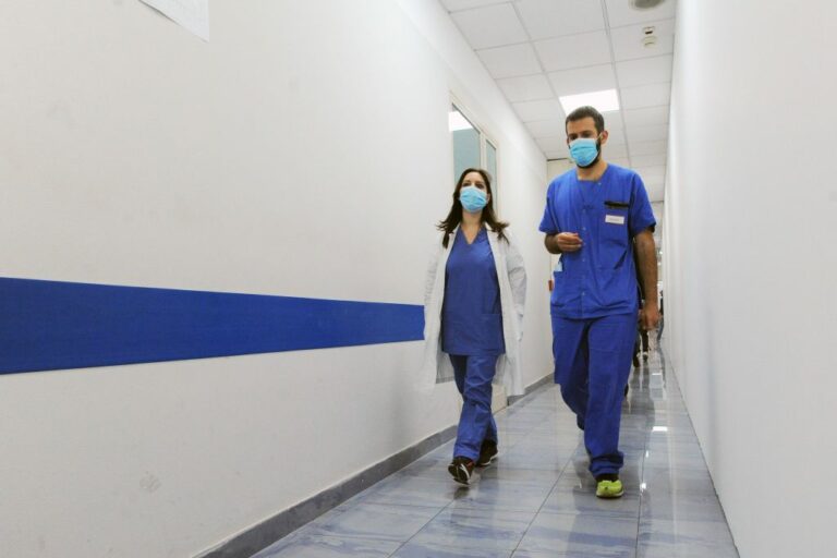 Covid, in Lombardia rafforzate misure sorveglianza sanitari