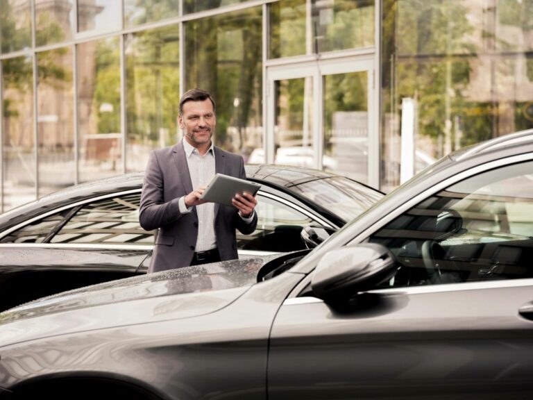 Mercedes me e Mercedes PRO si fondono