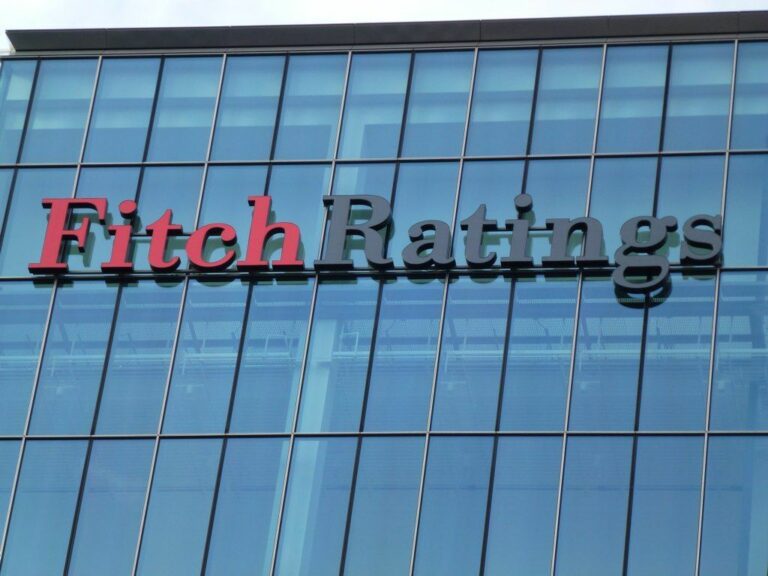 Fitch rialza il rating della Sicilia a BBB con outlook stabile