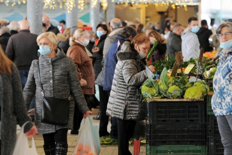 Covid sul cenone, Confcommercio Milano “Perdita vicina al 30%”