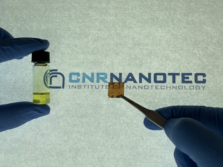 Vernici fotovoltaiche, verso un’alternativa efficiente al silicio