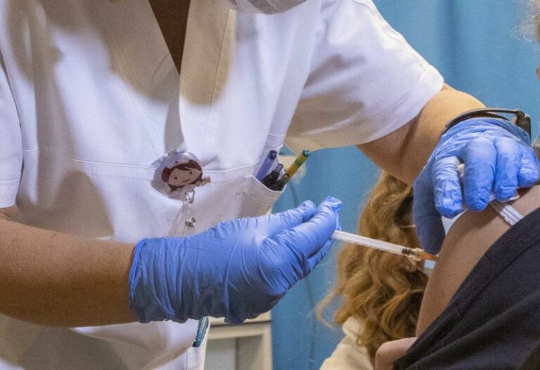 Il Pd chiede l’obbligo vaccinale in cabina di regia e Cdm