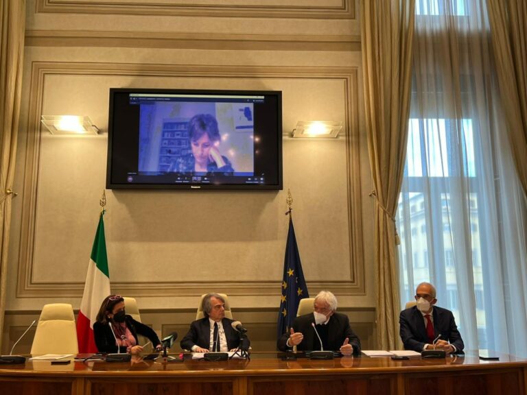 Istituzioni, atenei e imprese in campo per “Ri-Formare” la PA