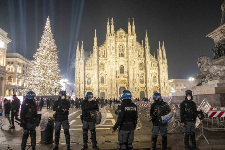 Molestie di Capodanno a Milano, fermati due ragazzi