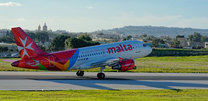 Air Malta, nuovo piano di ristrutturazione dimezzerà i dipendenti