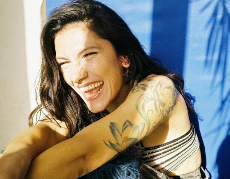 Elisa torna con due brani inediti