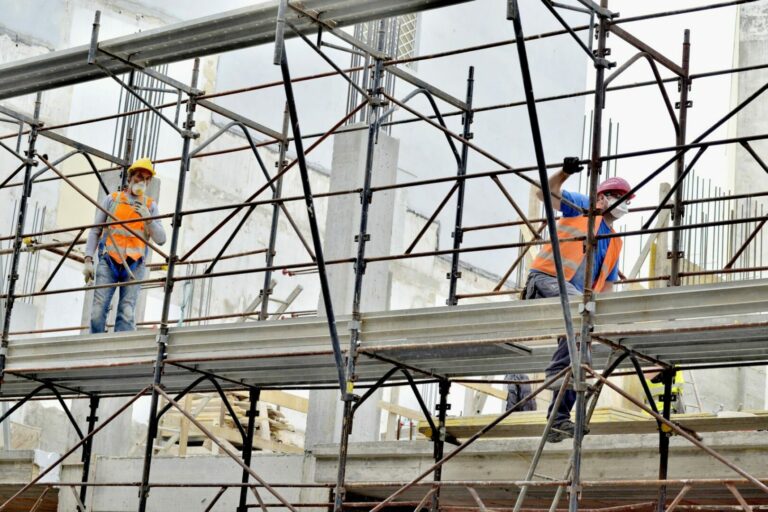 Edilizia, in Lombardia crescono volume d’affari +4% e prezzi +5,7%