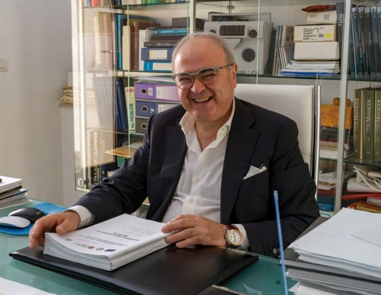 Camera, arriva la sottotitolazione automatica sulla web tv