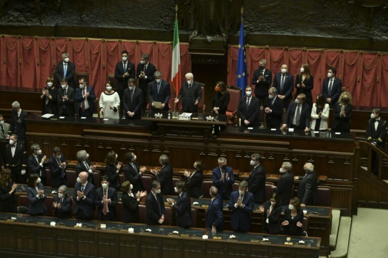 Per il bis di Mattarella applausi bipartisan dalla politica