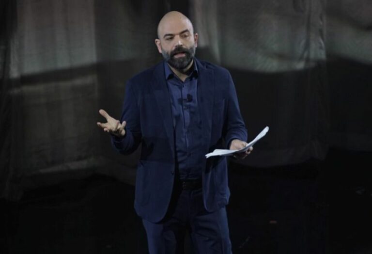 Sanremo, per la terza serata uno share del 54%