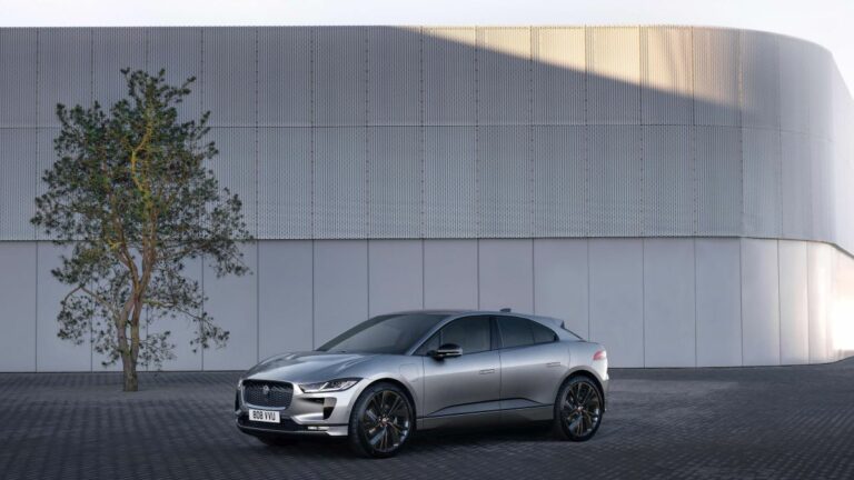 Jaguar I-Pace, ancora più coinvolgente con Amazon Alexa
