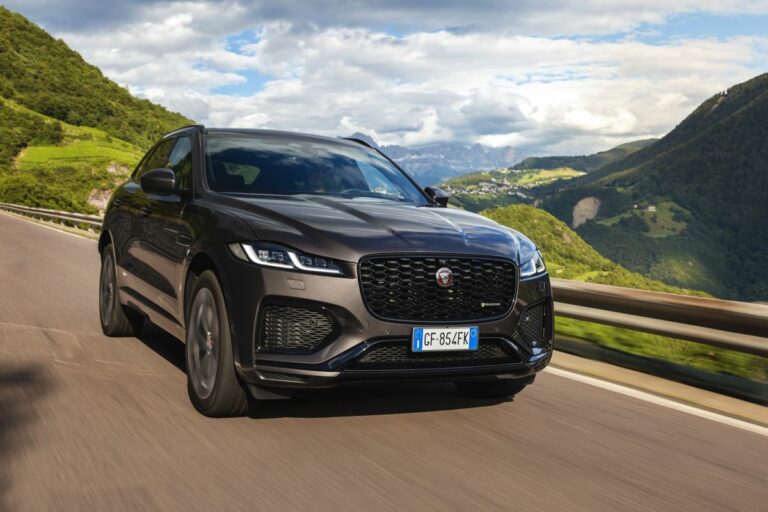 Nasce Jaguar Land Rover Rent