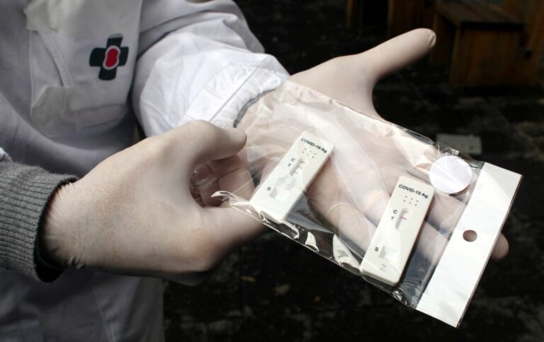 Covid, in Sardegna 2.927 nuovi positivi e 8 decessi