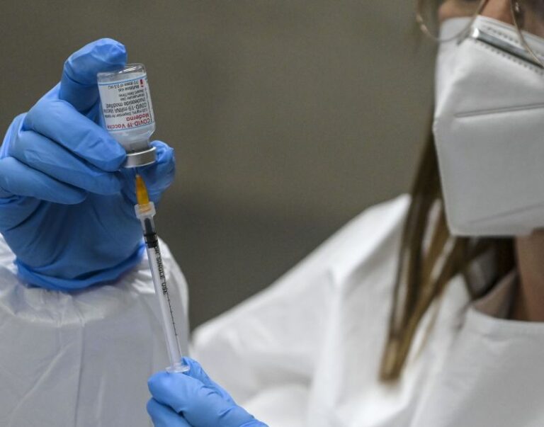 Covid, Piemonte e Valle d’Aosta da zona arancione a gialla