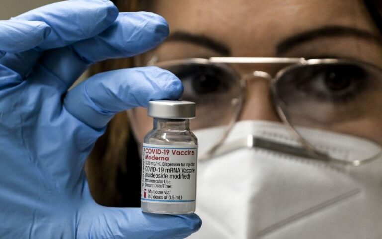 Covid, in Emilia Romagna 2.111 nuovi casi e 13 decessi