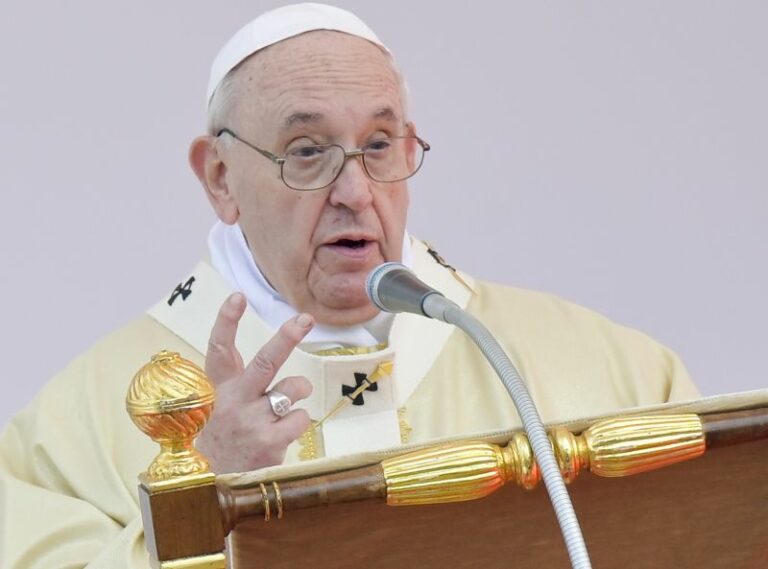 Ucraina, Papa “Il 2 marzo giornata di digiuno per la pace”