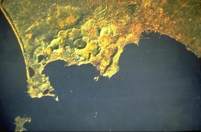 Campi Flegrei, un nuovo studio per misurare la viscosità del magma