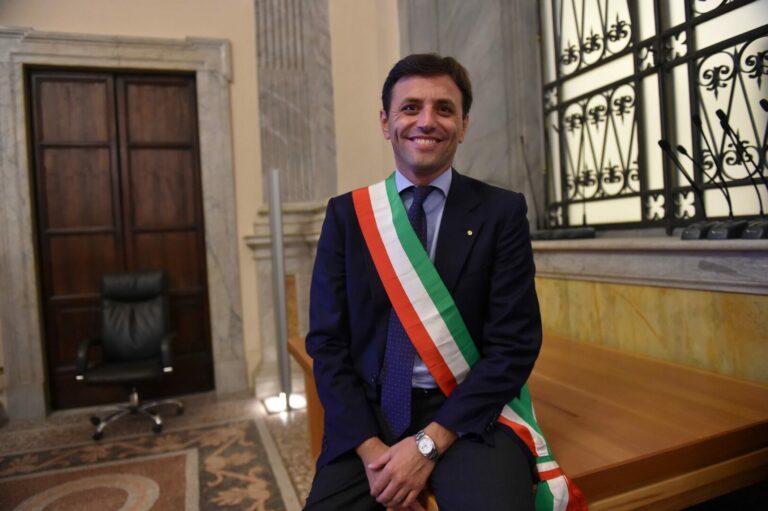 Recovery, Anci: “Clan pronti a fare affari”