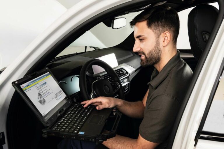 Accesso alla diagnostica protetta per i veicoli Fca