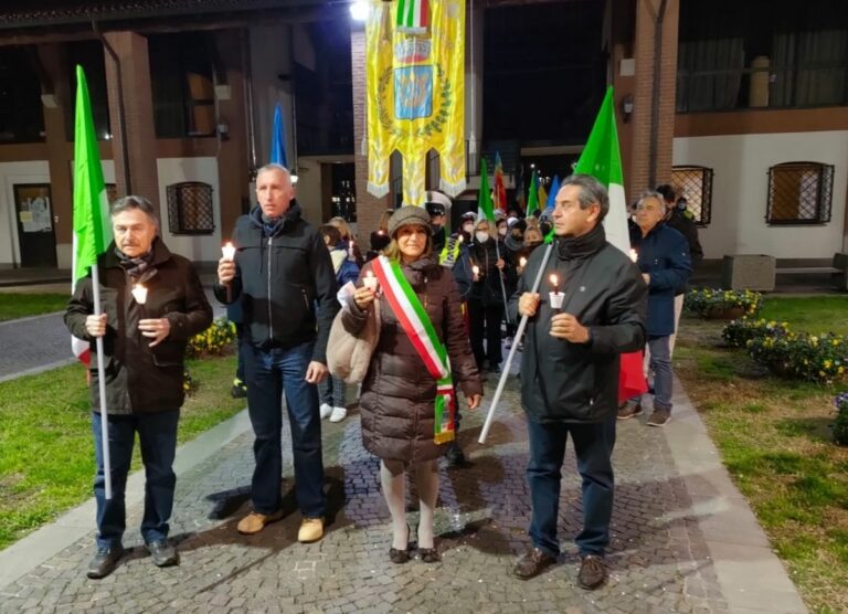 Carano “Assago si è mobilitata con un no alla guerra in Ucraina”