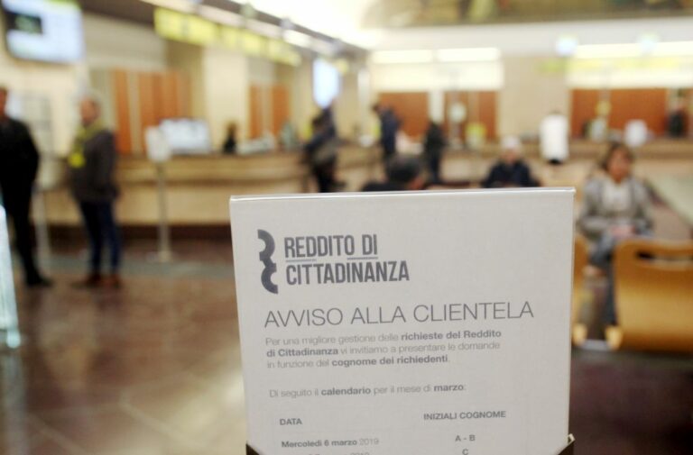 Milano, 13 milioni per rafforzare servizi a supporto beneficiari Rdc